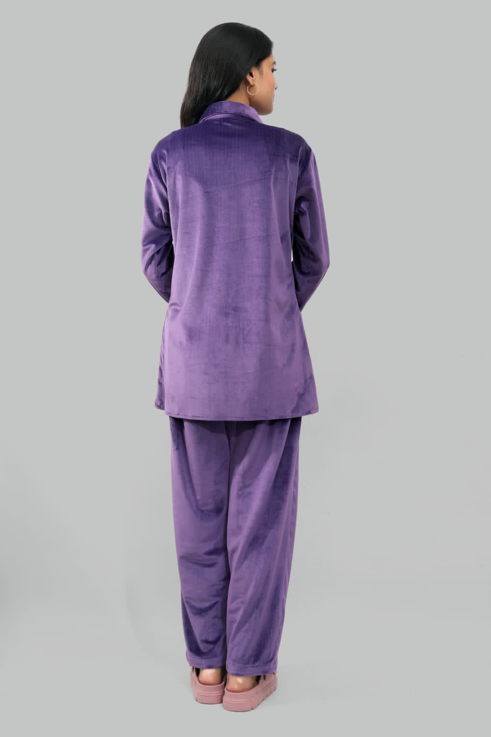 “Luxury in Every Thread: Purple Velvet Cord Set by Ada Fashions”
